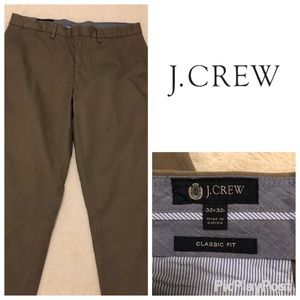 NWOT J.Crew Classic fit Men’s Chinos